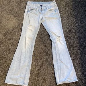 🌻Amethyst Jeans Destroyed juniors size 5🌻
